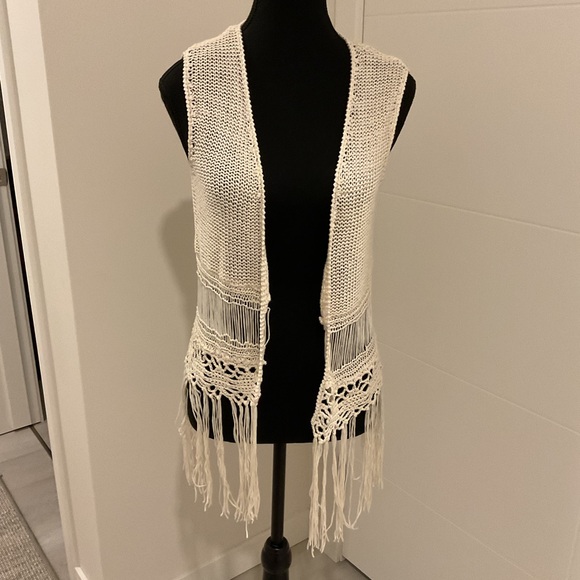 L.A.HEARTS Ivory Retro Open Knit Topper - Picture 1 of 5